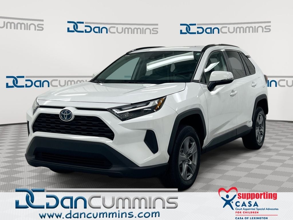 2022 Toyota RAV4 Hybrid XLE
