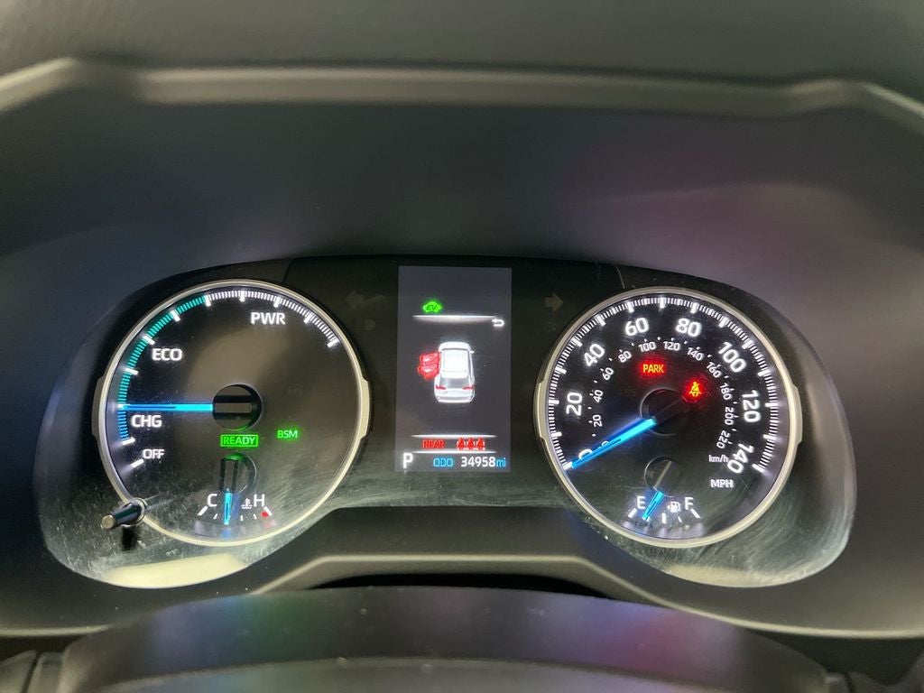 2022 Toyota RAV4 Hybrid XLE