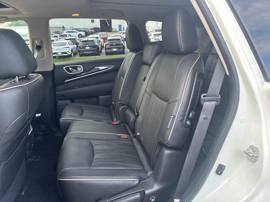 2019 INFINITI QX60 LUXE