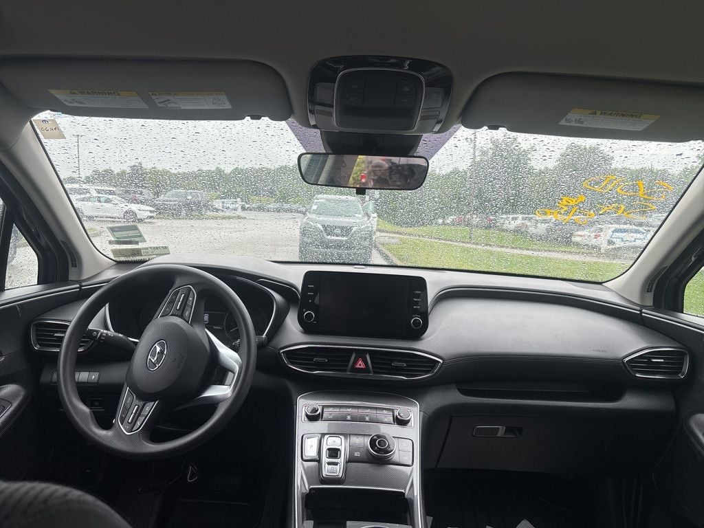 2022 Hyundai Santa Fe SE
