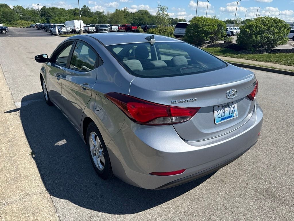 2015 Hyundai Elantra SE