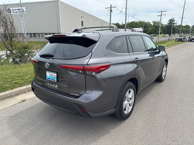 2022 Toyota Highlander LE