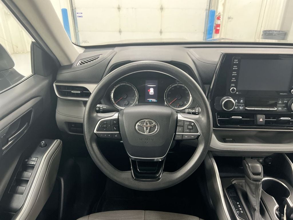 2020 Toyota Highlander L