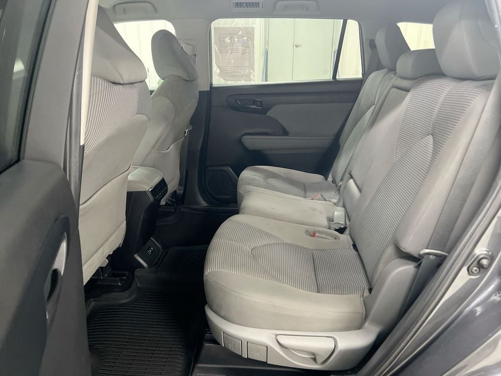 2020 Toyota Highlander L