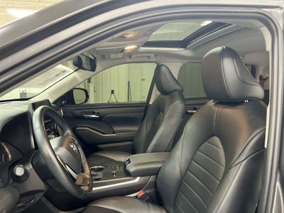 2024 Toyota Highlander Base