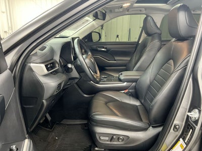 2024 Toyota Highlander Base