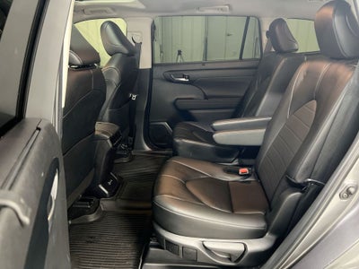 2024 Toyota Highlander Base