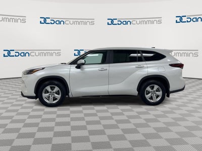 2025 Toyota Highlander LE