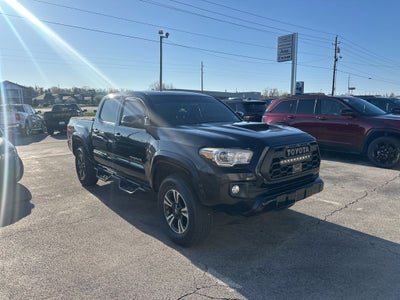 2017 Toyota Tacoma TRD Sport