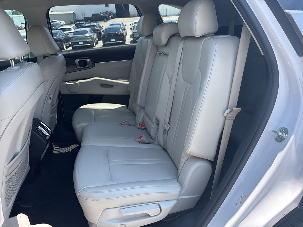 2022 Kia Sorento S