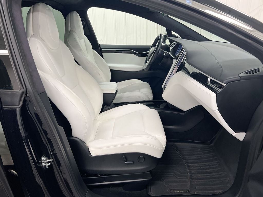 2017 Tesla Model X Base