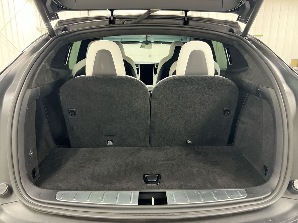 2017 Tesla Model X Base