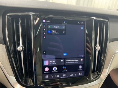 2023 Volvo S60 B5 Plus Dark Theme