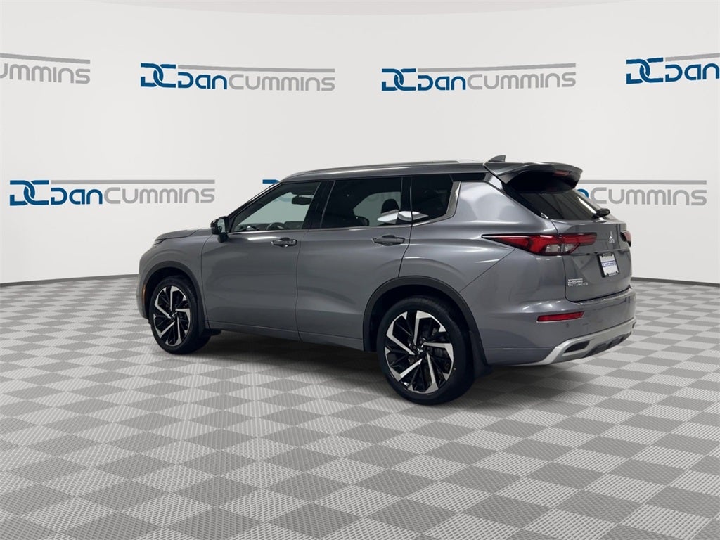 2022 Mitsubishi Outlander SEL