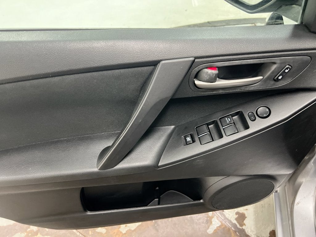2013 Mazda Mazda3 i SV