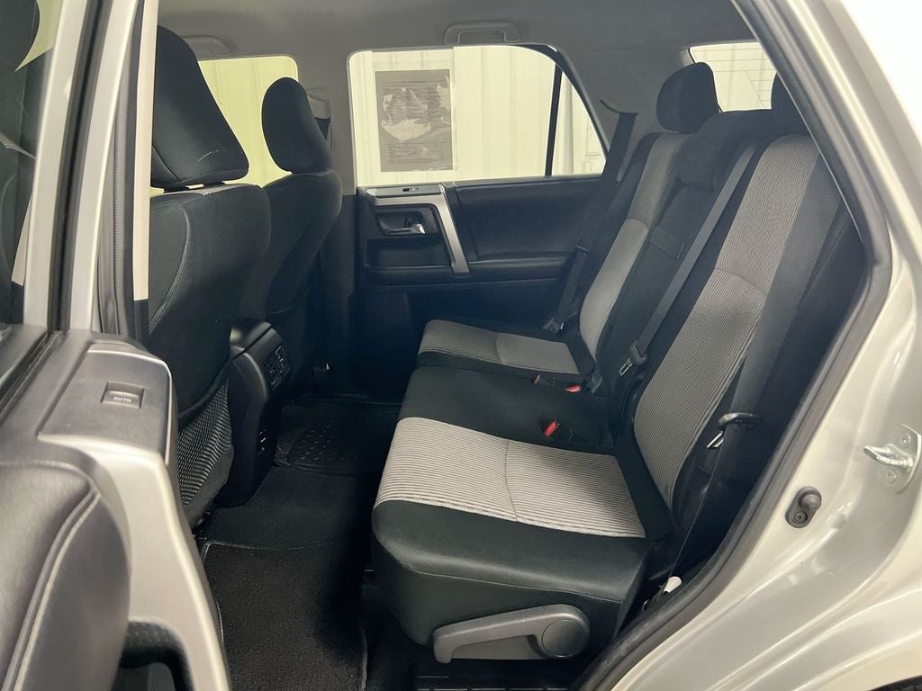 2017 Toyota 4Runner SR5