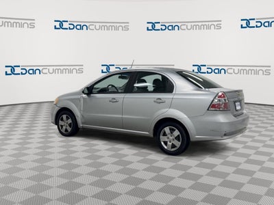 2011 Chevrolet Aveo 1LT