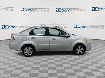 2011 Chevrolet Aveo 1LT
