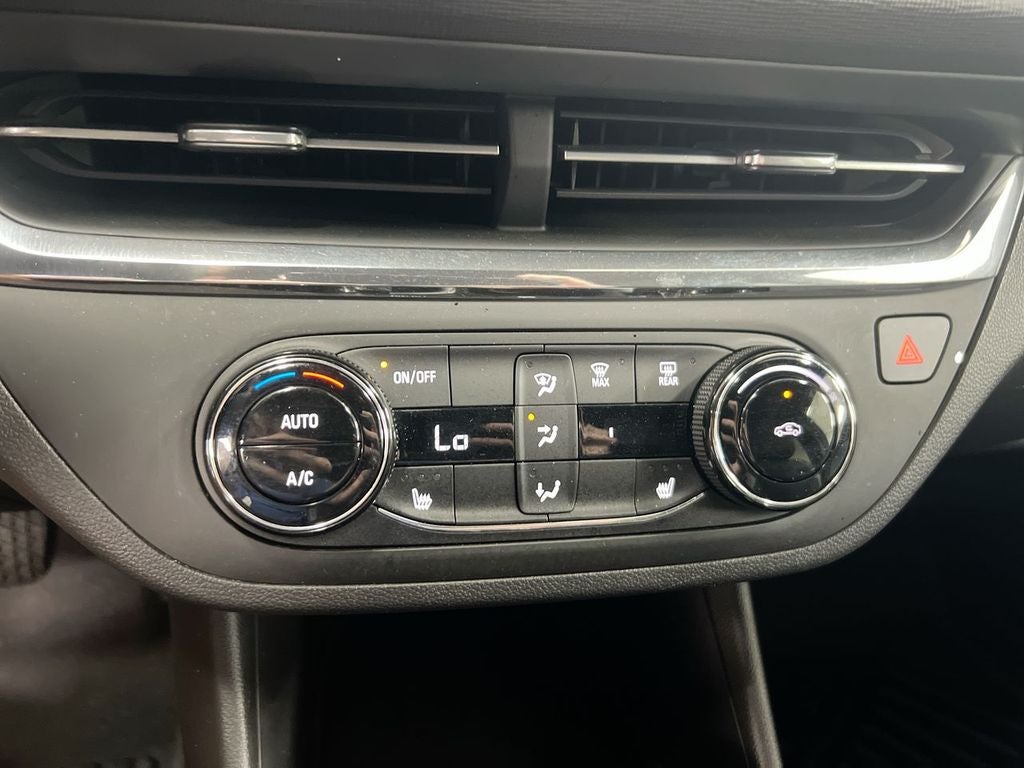 2025 Buick Envista Preferred