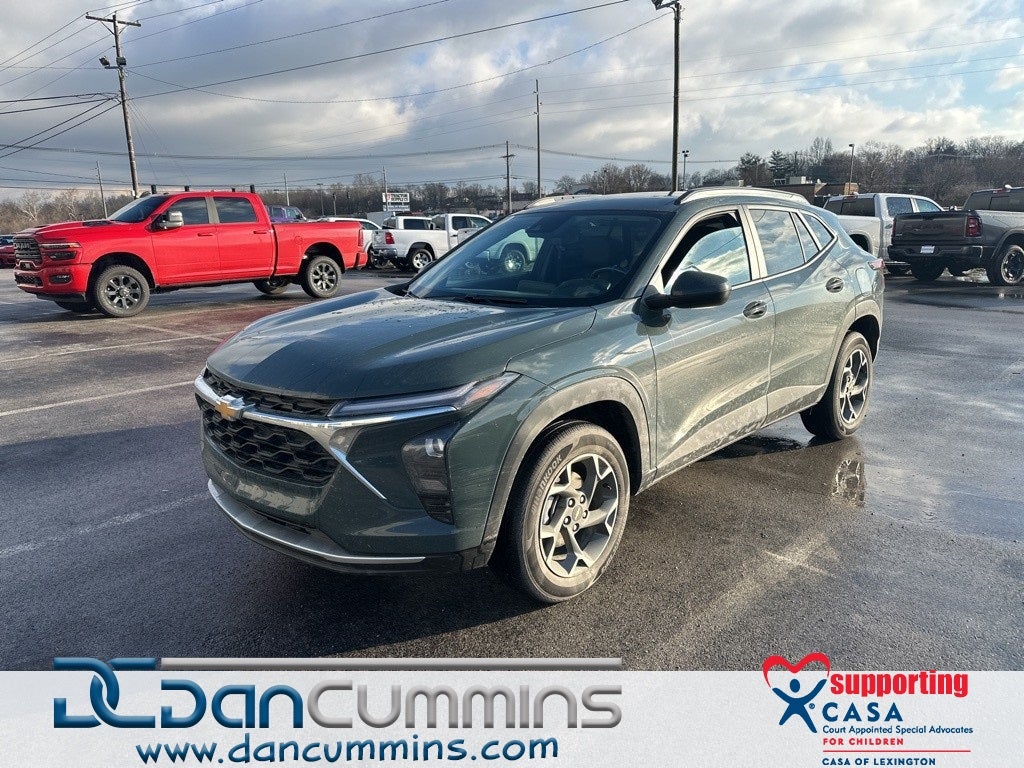 2025 Chevrolet Trax LT