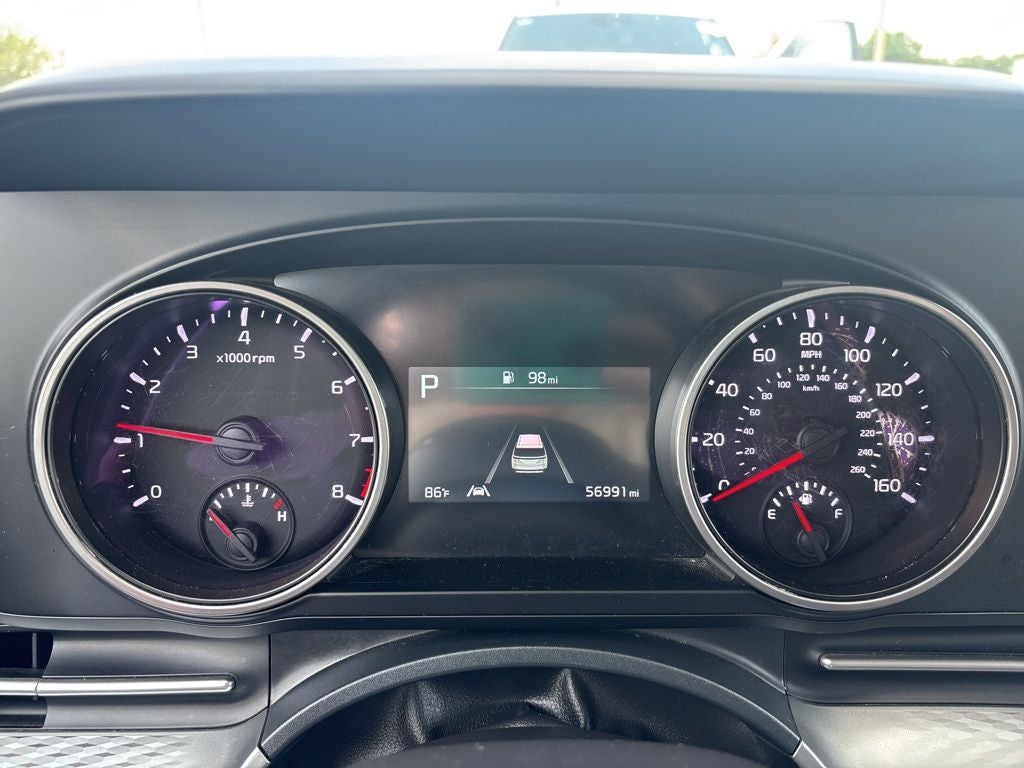 2024 Kia Carnival LX