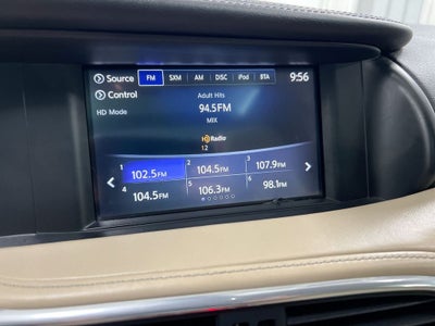 2017 INFINITI QX30 Premium