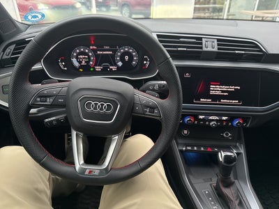 2025 Audi Q3 Premium Plus