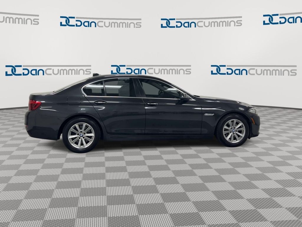 2015 BMW 5 Series 528i