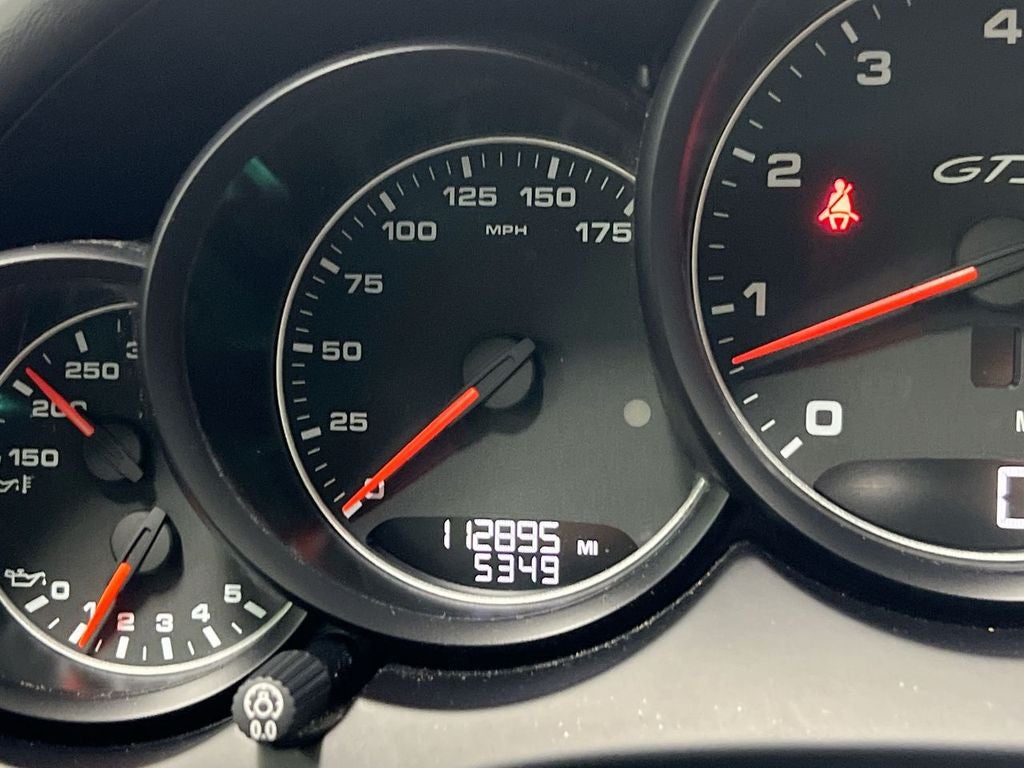 2016 Porsche Cayenne GTS