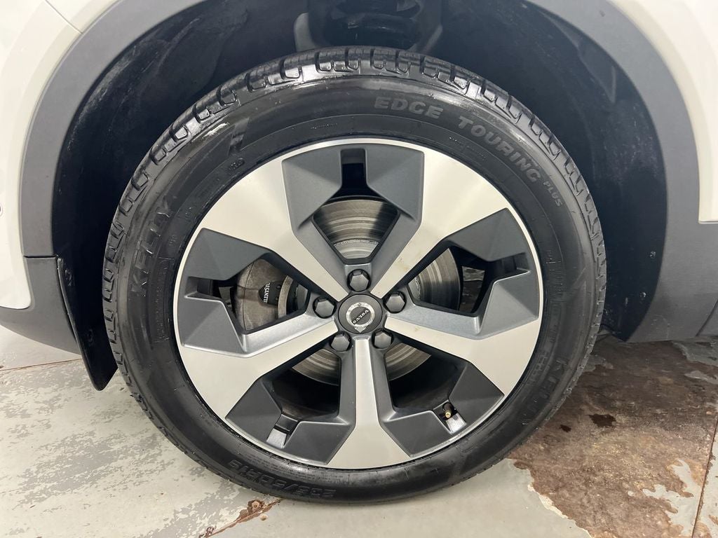 2023 Volvo XC40 Ultimate