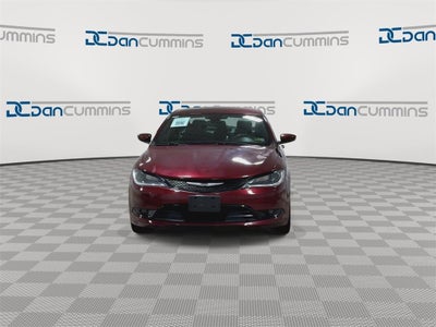 2016 Chrysler 200 S