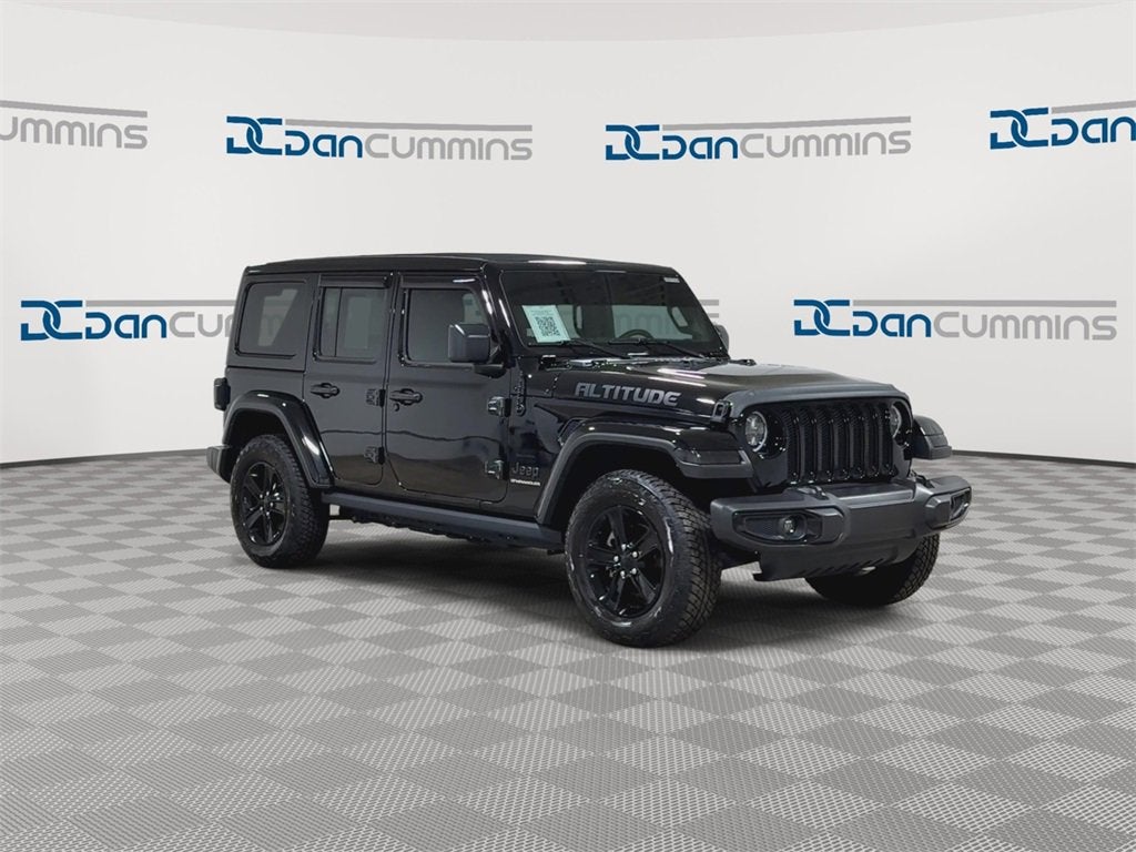 2023 Jeep Wrangler Sahara Altitude