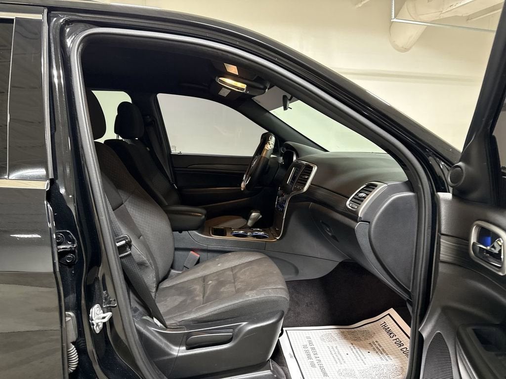 2019 Jeep Grand Cherokee Laredo