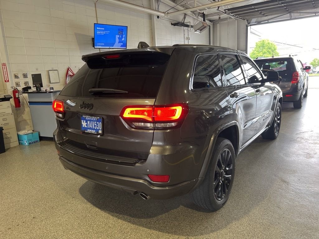 2017 Jeep Grand Cherokee Altitude