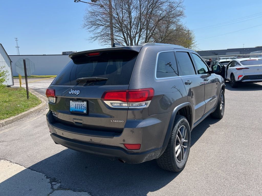 2020 Jeep Grand Cherokee Laredo E