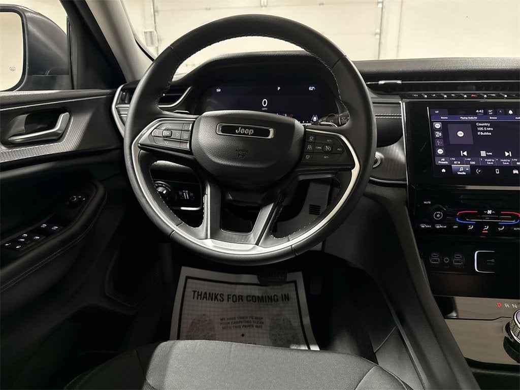 2023 Jeep Grand Cherokee Laredo