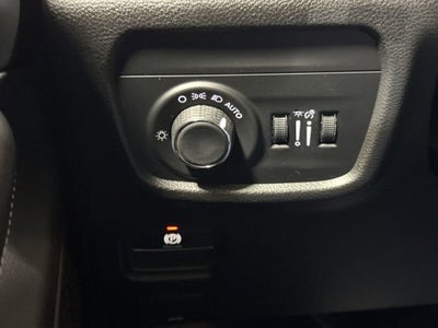 2022 Jeep Grand Cherokee Laredo