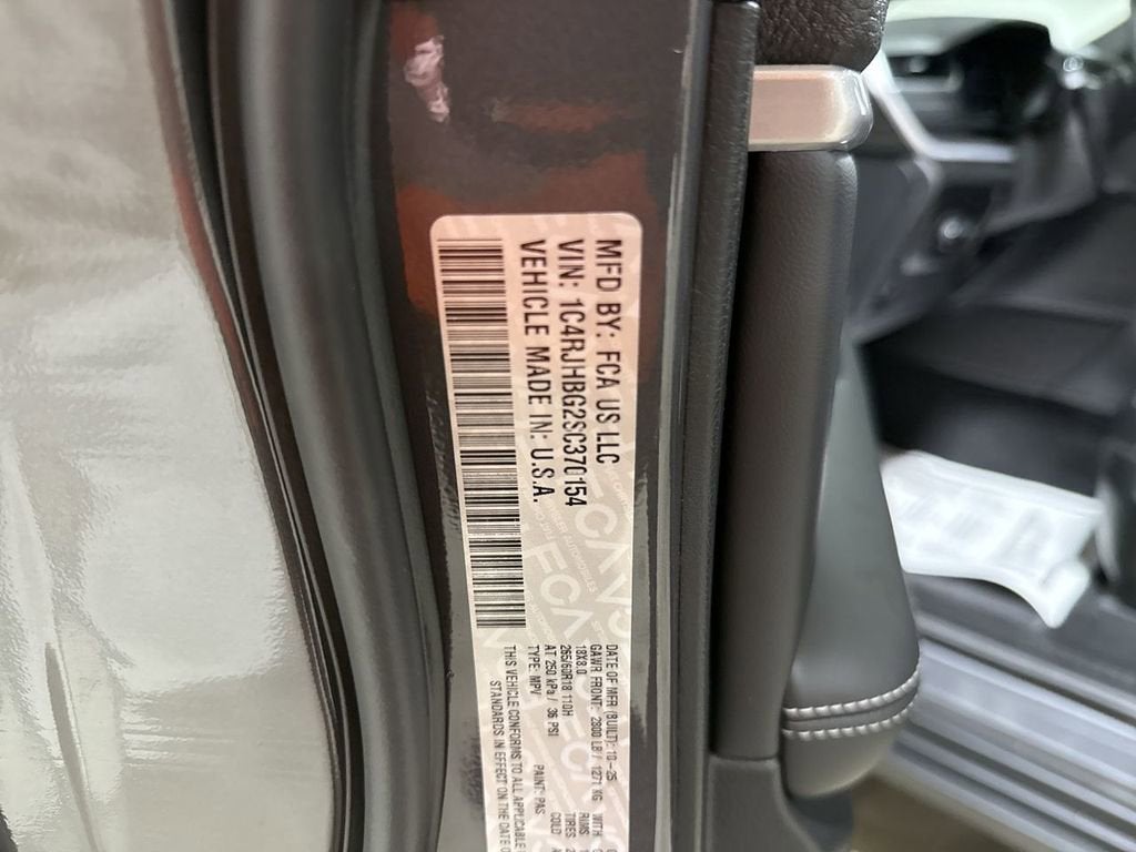 2025 Jeep Grand Cherokee Limited