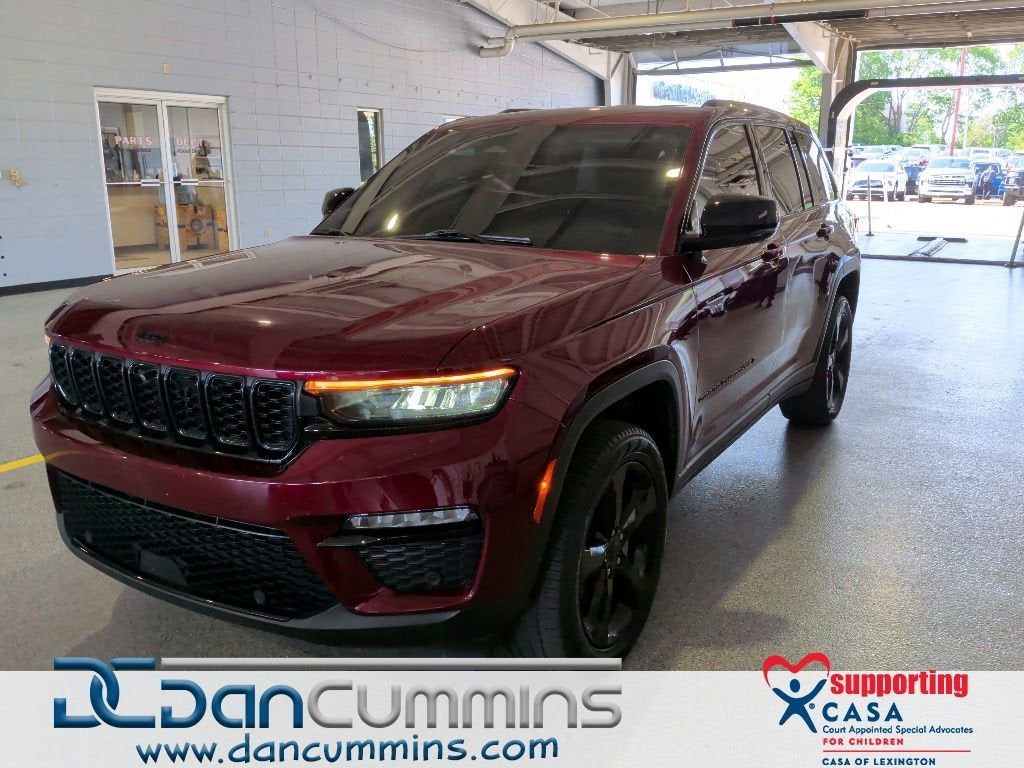 2023 Jeep Grand Cherokee Limited 4x4's photo