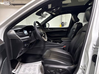 2025 Jeep Grand Cherokee 4xe Base