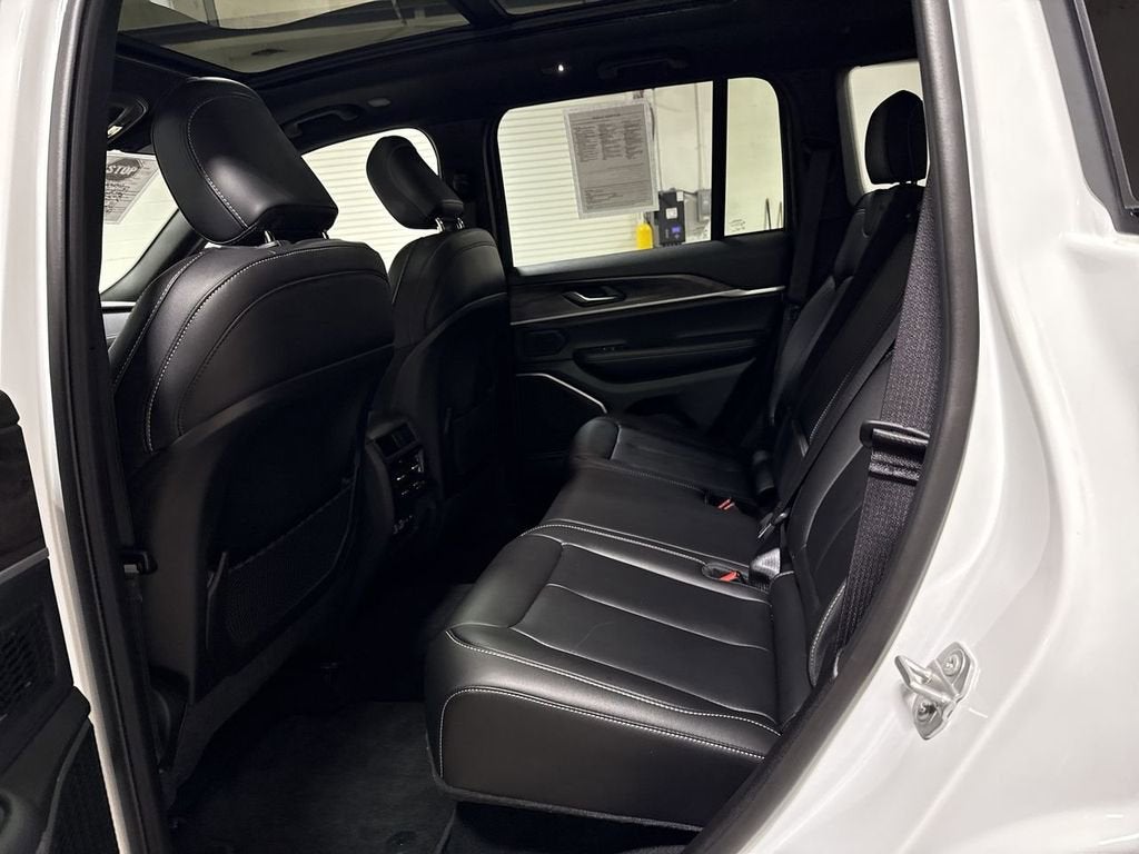 2025 Jeep Grand Cherokee 4xe Base