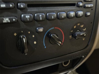 2002 Ford Taurus SE Standard