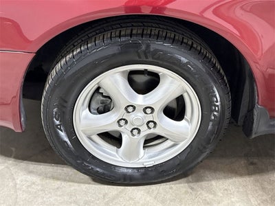 2002 Ford Taurus SE Standard