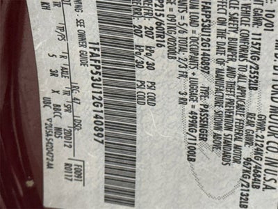 2002 Ford Taurus SE Standard