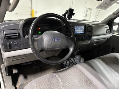2006 Ford Super Duty F-350 DRW XL