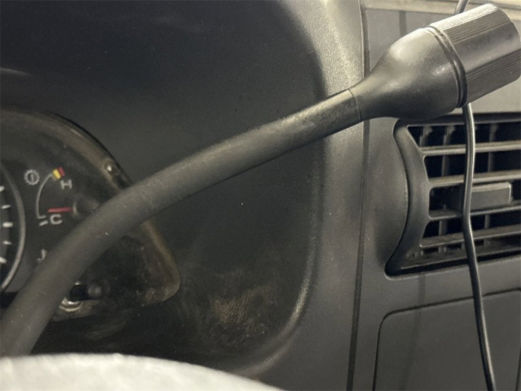 2006 Ford Super Duty F-350 DRW XL