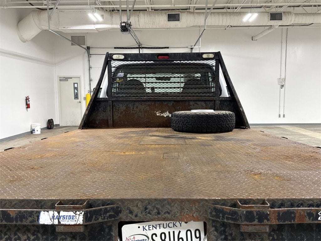 2006 Ford Super Duty F-350 DRW XL