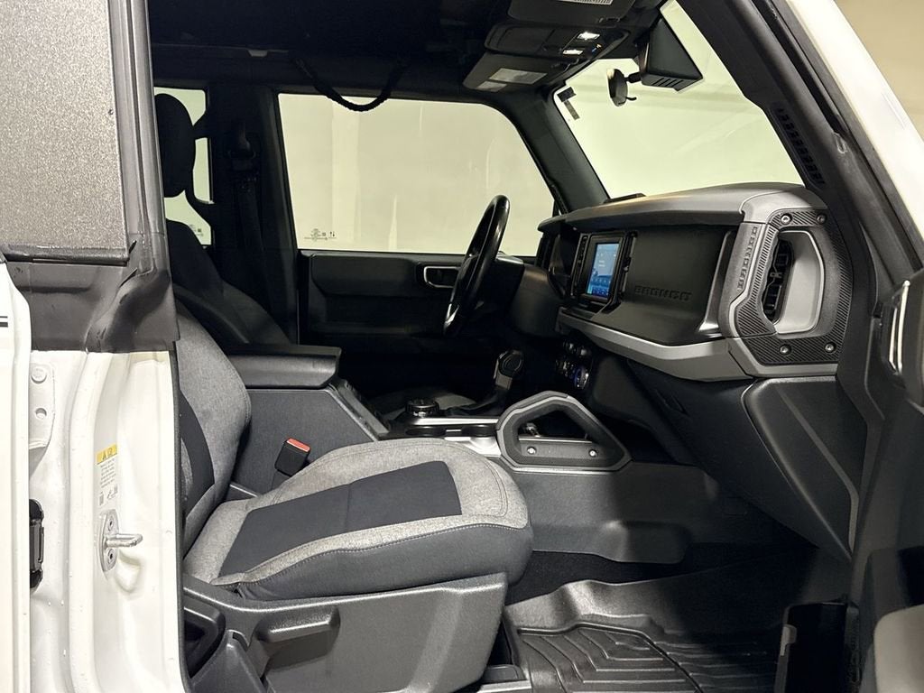 2021 Ford Bronco Base