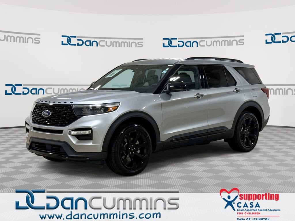 2023 Ford Explorer ST-LINE 4WD's photo