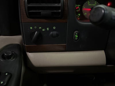 2006 Ford Super Duty F-350 SRW XL